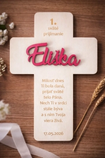 Drevený krížik na prvé sväté prijímanie